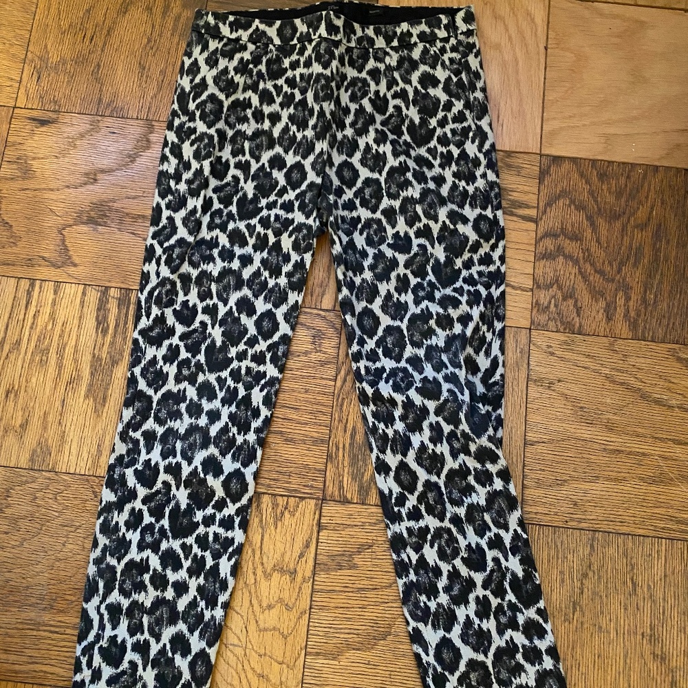 Leopard Cropped Pants